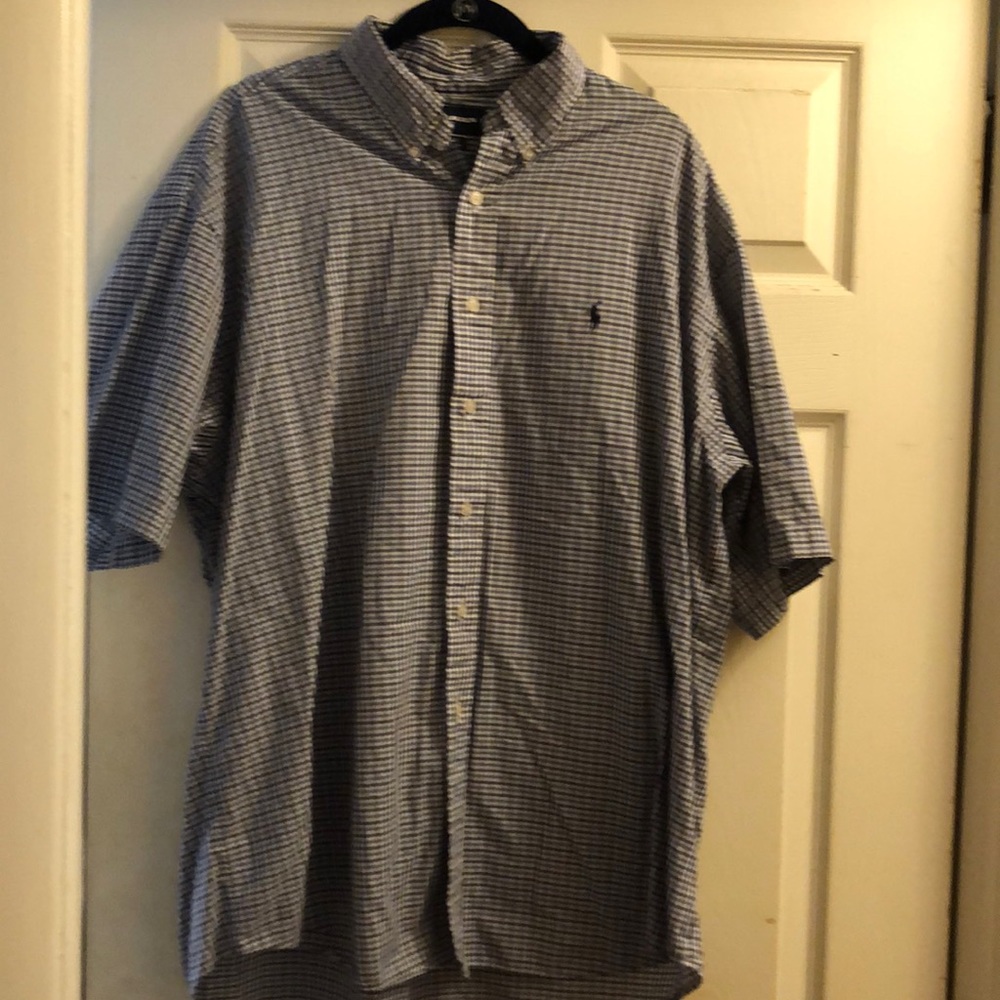 Short sleeve shirt
